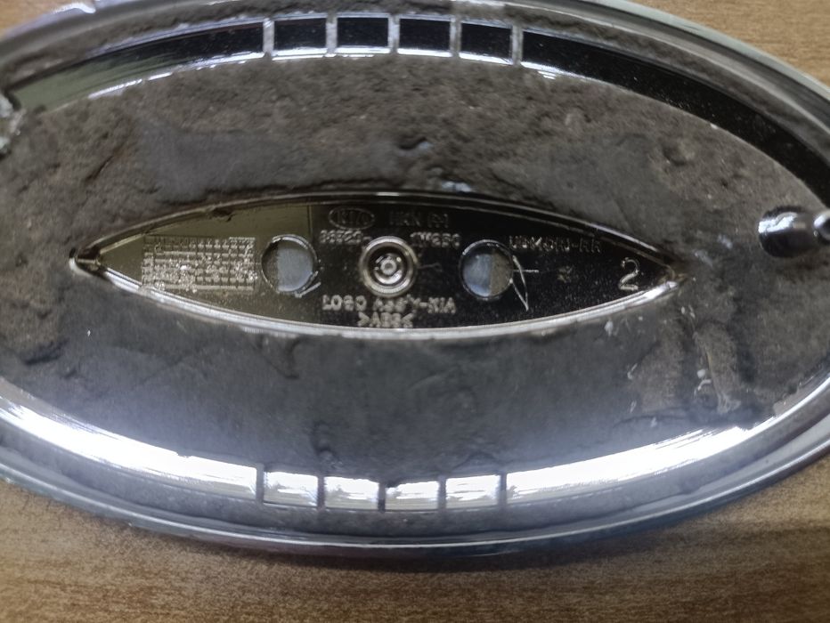 Логотип (емблема) Kia Sportage на задню дверь