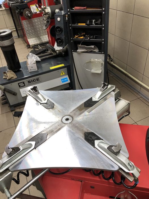 Шиномонтажний станок bright