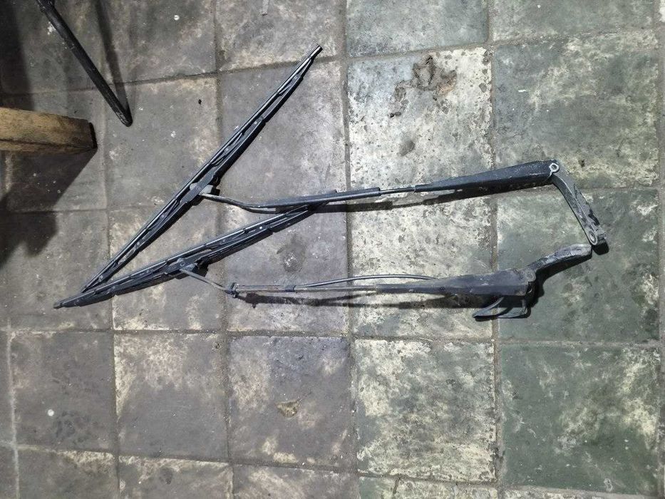 Поводок дворніка Лівий / Правий Мерседес Спрінтер 901-903