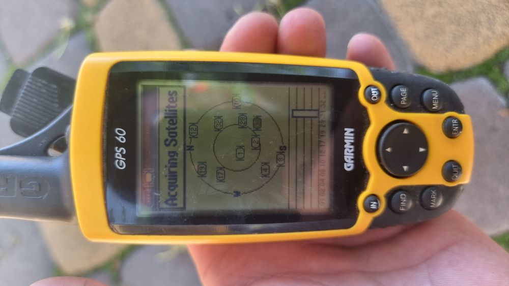 Продам GPS garmin