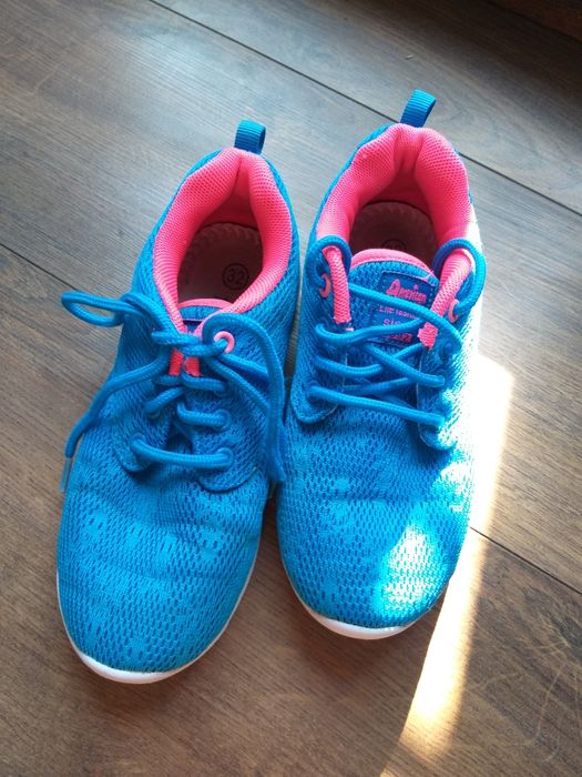 Buty dla dziewczynki rozm. 32