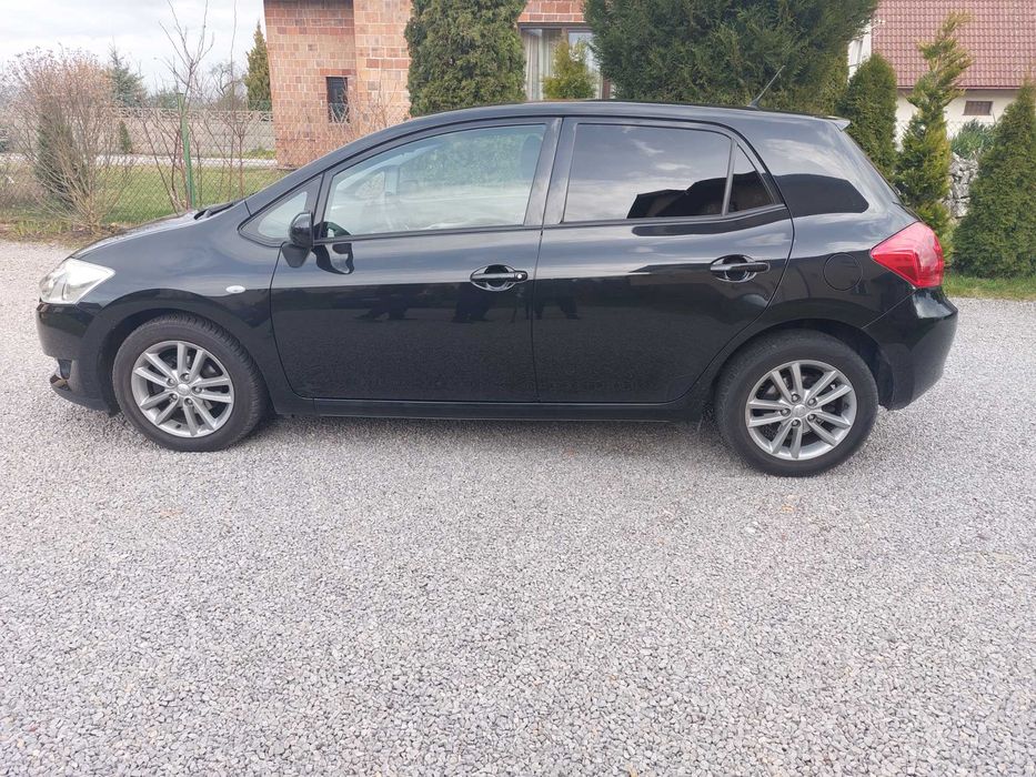 Toyota auris 2009
