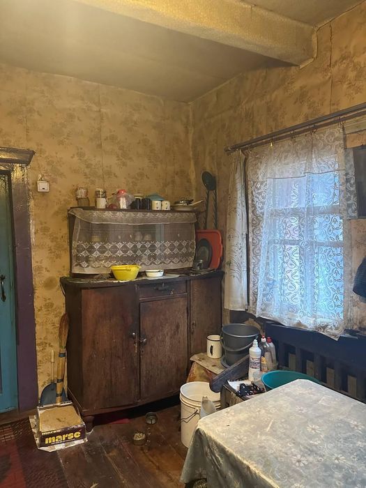 Продаж будинку в селі Козари біля лісу