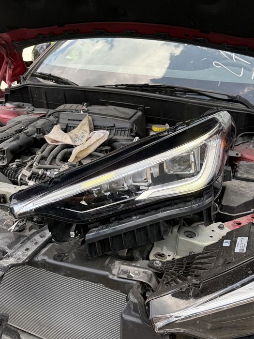 Фары Infiniti QX50/QX55