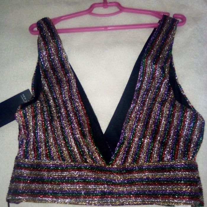 Топік з люрексом. Красивий.