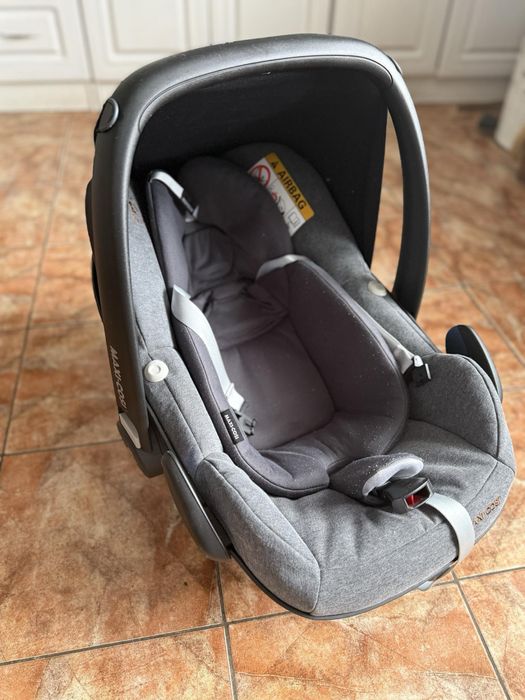 Maxi-Cosi Pebble 360 автокресло (автолюлька) для новорожденного (от 0 до 15 месяцев