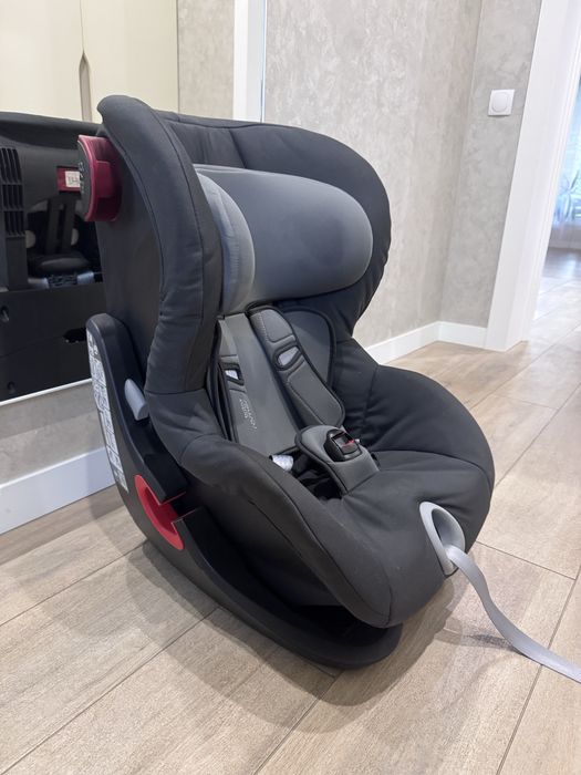 Автокрісло  Britax Römer KING II