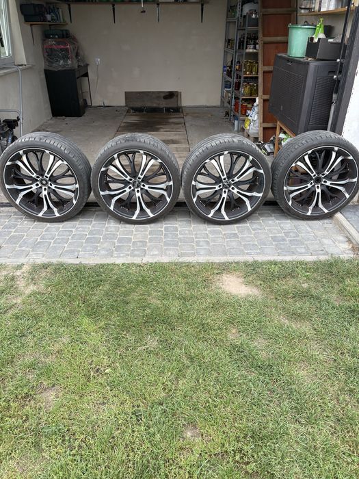 Koła 20” nissan qashqai 5x114,3 ot.cent.66,1