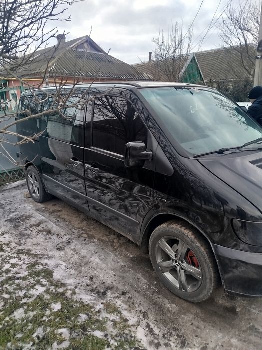 Продам Мерседес Вито