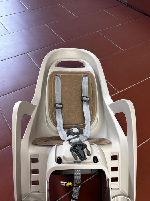 Cadeira de bicicleta Polisport Groovy – Bege – Fixação na bagageira