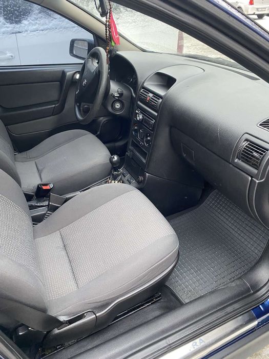 Opel  Astra Avangarde