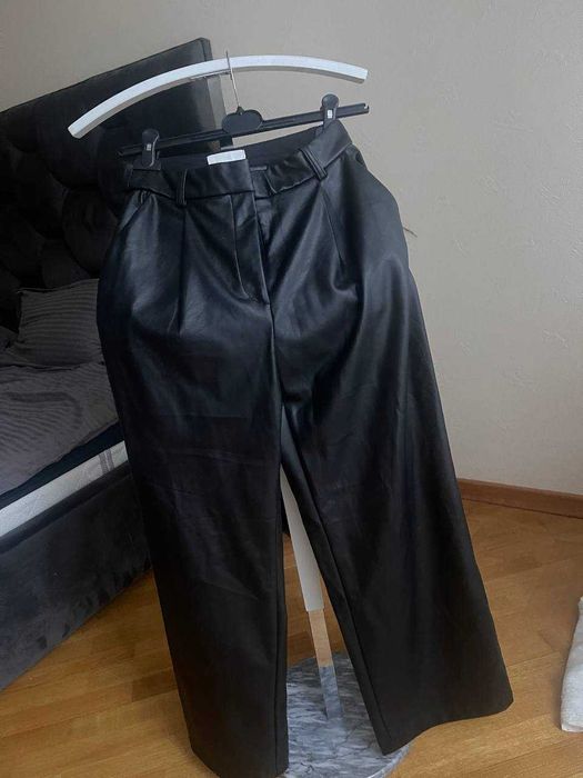 Кожаные брюки палаццо H&M