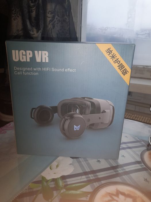 Продам 3Д очки подключается к любому устройству телефон ноутбук телек