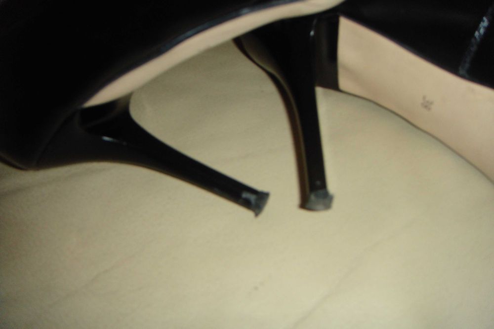 VENEZIA czółenka szpilki buty damskie czarne skóra nat. 38