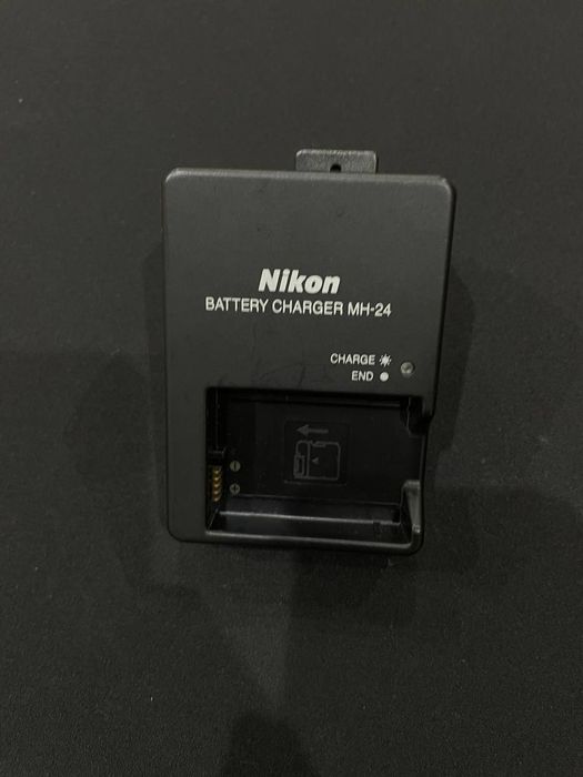 Máquina fotográfica Nikon D3300