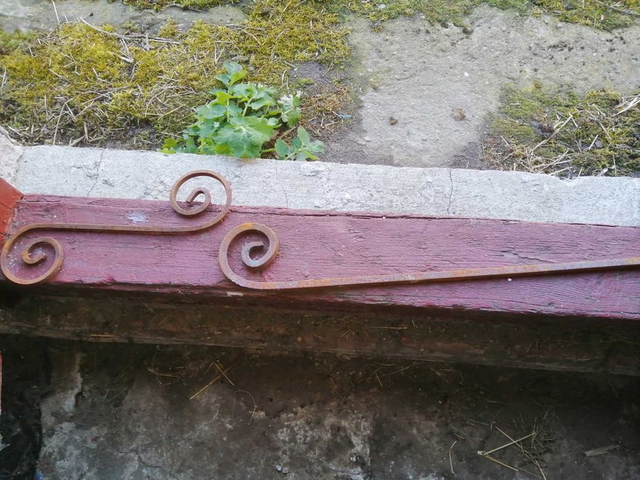 Ozdoby elementy metalowe kute