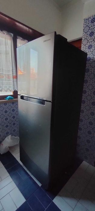 Frigorífico combinado Samsung digital inverter technology