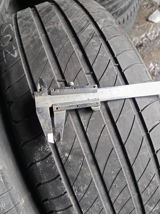 205.55.17 Michelin 4шт лето БУ склад шины резина из Европы 55 R17