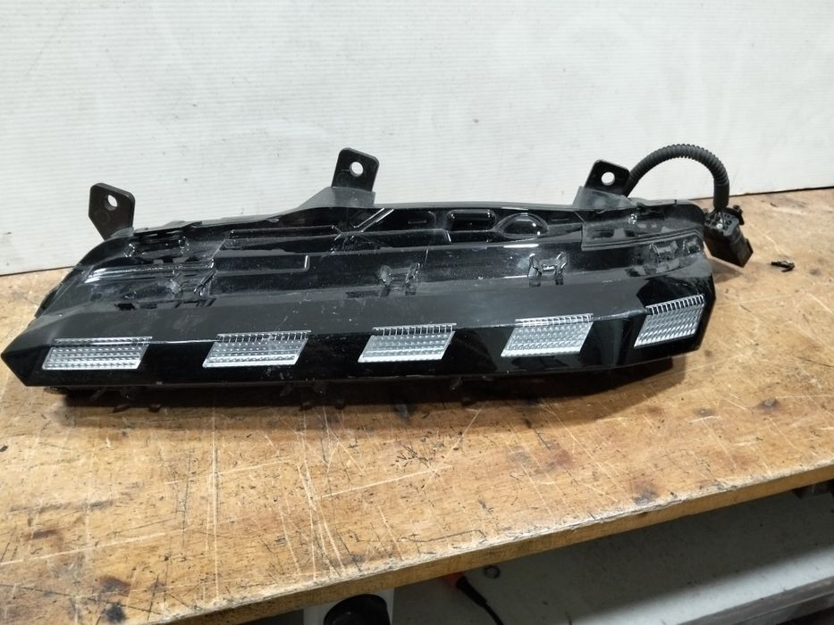Pisca Peugeot 308 de 2021  Led lado direito