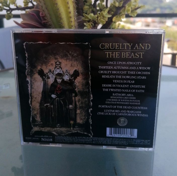 Cradle of Filth - Cruelty and the Beast (CD)