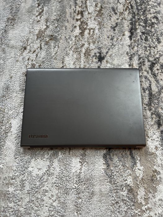 Portátil Toshiba Z40 | i5, 16GB RAM, 128GB SSD | Rápido e Compacto
