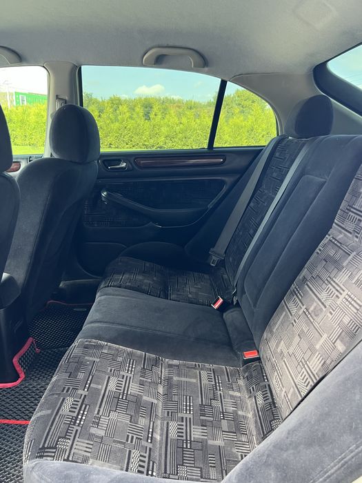 Honda accord 6 1.8 vtec