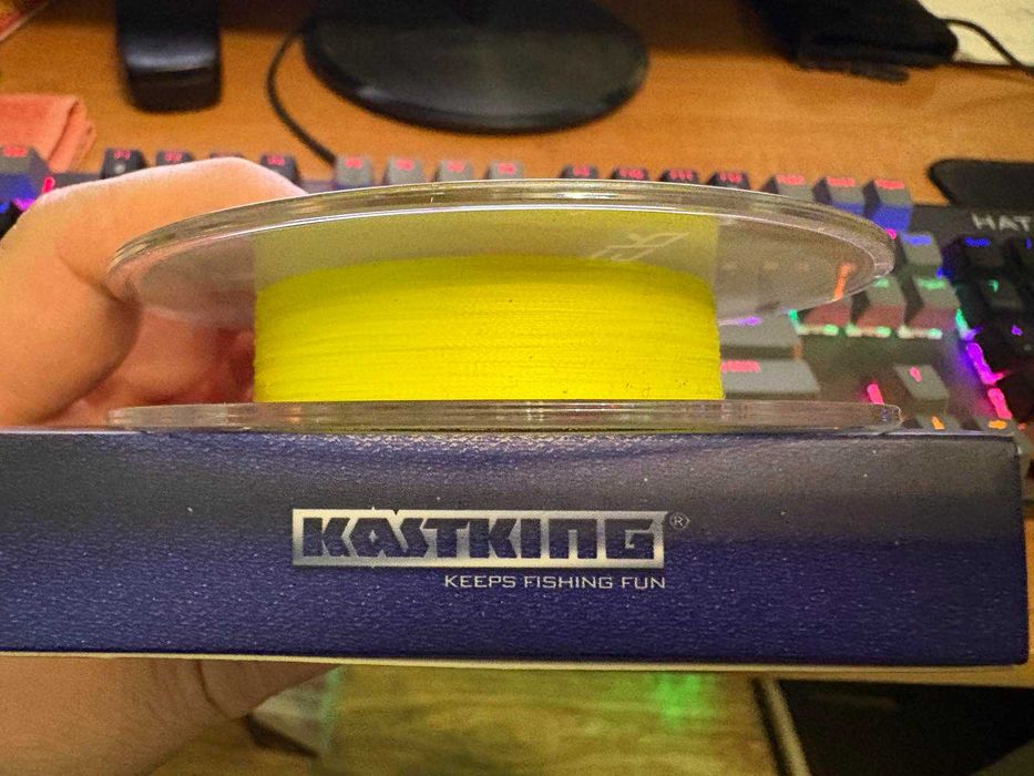 Шнур, нитка риболовна Kastking 4-х та 8-ми жильна