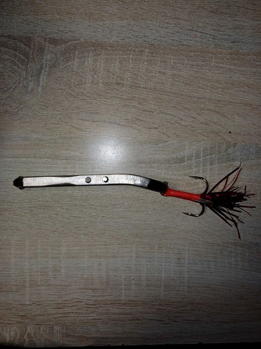 Pilker nierdzewny- rękodzieło