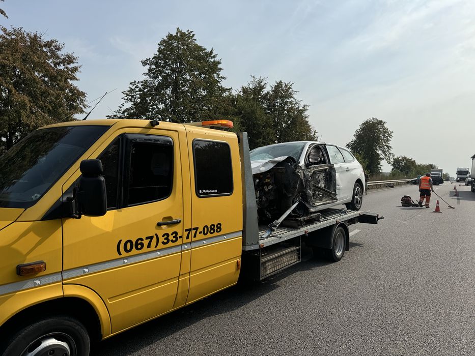 Евакуатор вінниця(евакуатор цілодобово)эвакуатор,евакуатор 24/7,лафет