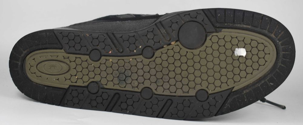 Używane Sneakersy adidas adi2000 GX4634 rozmiar 45 1/3