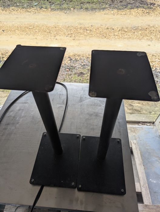 Подставки под акустические колонки Gate