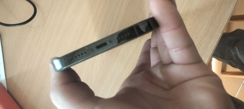 Продам Айфон 14 pro max 128 Neverlok