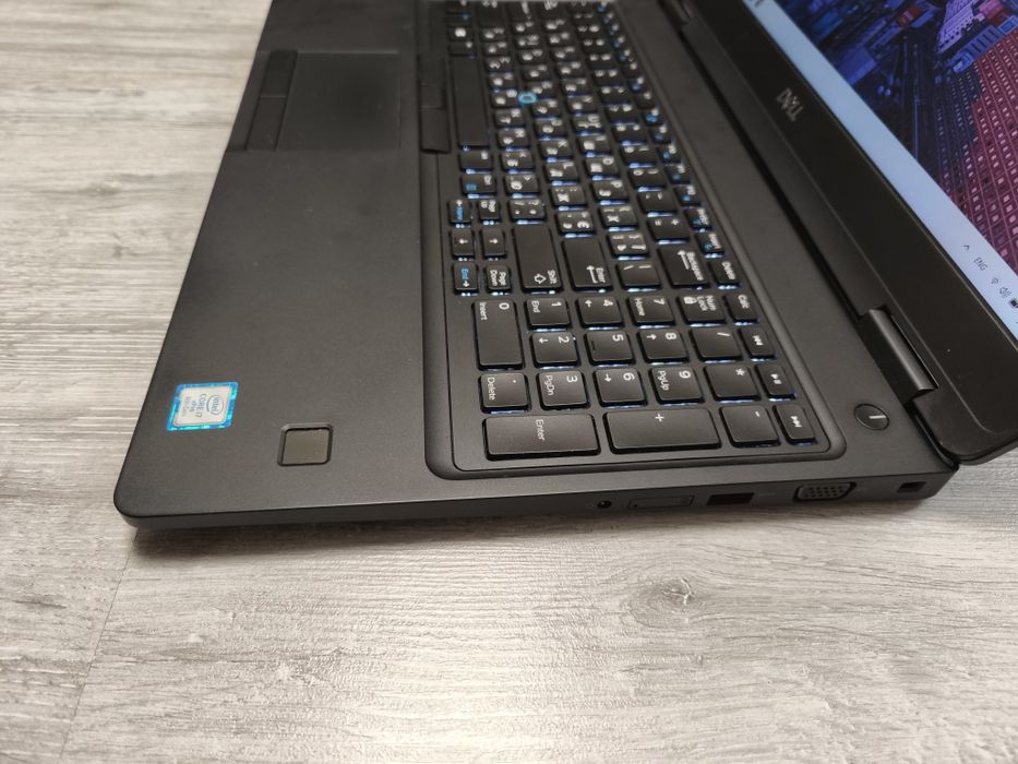 Мощний ноут i7/8ядер/16/256 SSD/FullHD IPS/Type-C/ноутбук для навчання