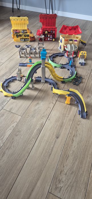 Chuggington Stacyjkowo  Wielki Zestaw  stan idealny
