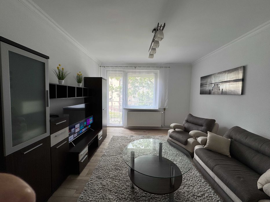 Mieszkanie M3 (Nadrzeczna), 49 m2, po generalnym remoncie, balkon, garaż, 2 piętro