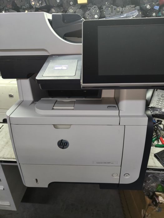Лазерний монохромний БФП HP LaserJet Enterprise 500 M525f (дефект)