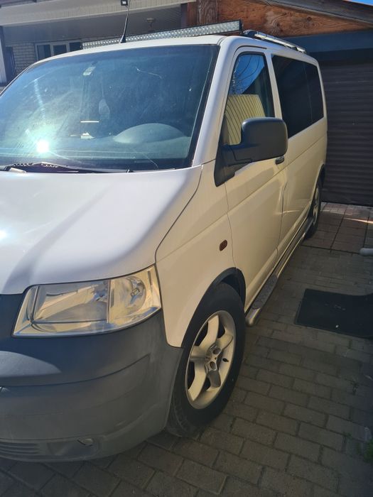 Volkswagen T5   4 motion