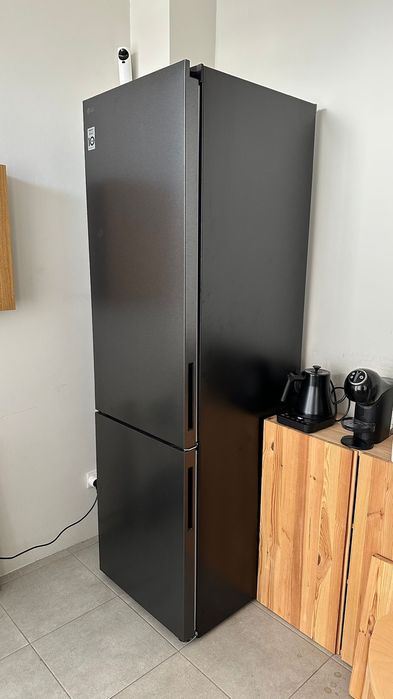 LG Fridge with 8,5 years of guarantee