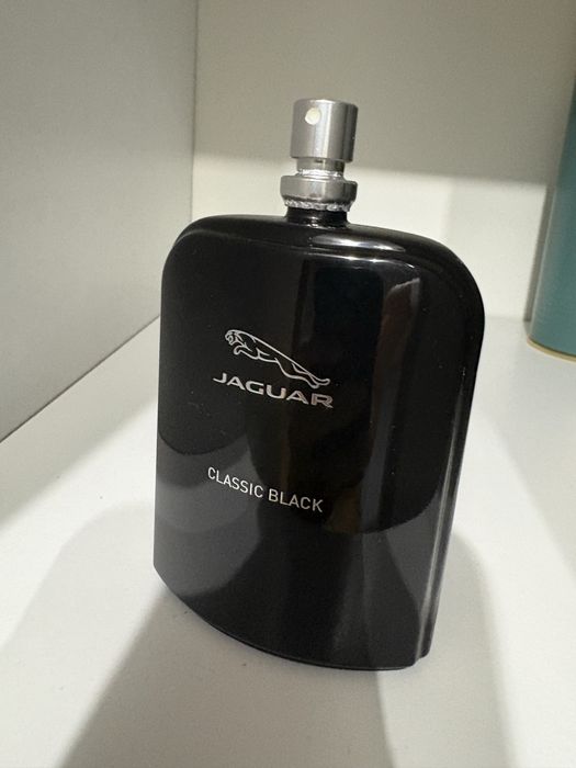 Jaguar Classic Black EDT – ok. 50 ml / 100 ml brak korka