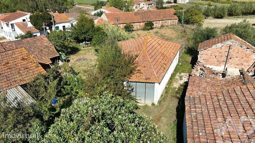 Hangar em Alcobertas de 180,00 m2