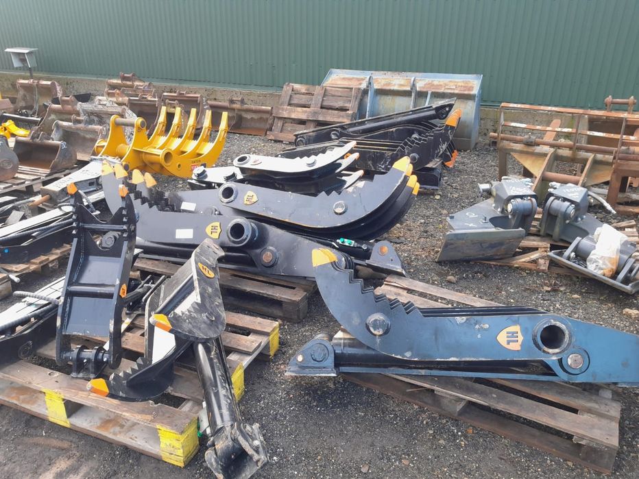 NOWY Hard Life- Kciuk pazur chwytak wyburzeniowy łapa dociskowa do koparki fi80mm.