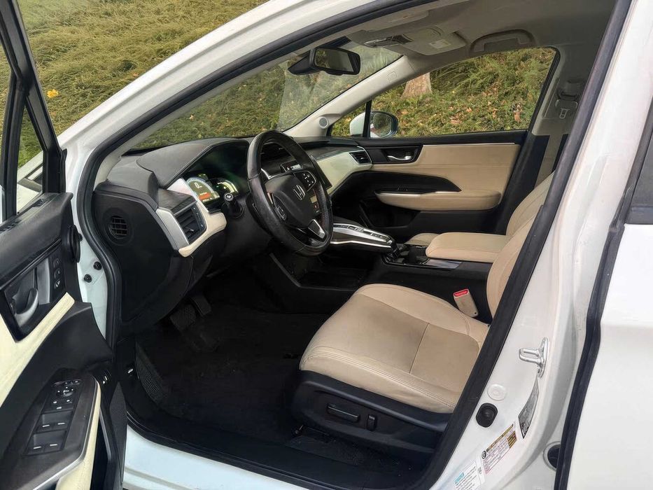 Honda Clarity      2019