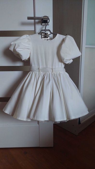 Пишна сукня  для дівчинки