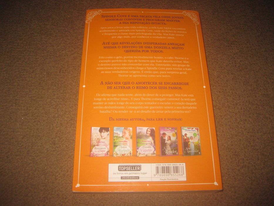 Livro "Romance ao Anoitecer" de Tessa Dare