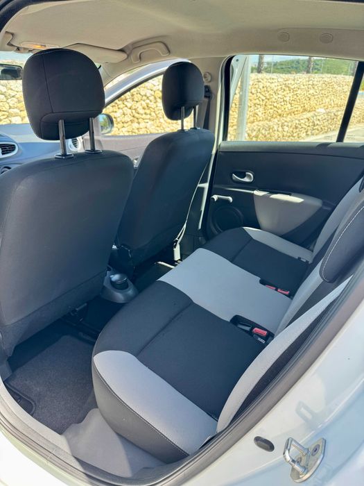 Renault Clio iii - 1.2 16V (2012) – Único Dono – 126.000 km