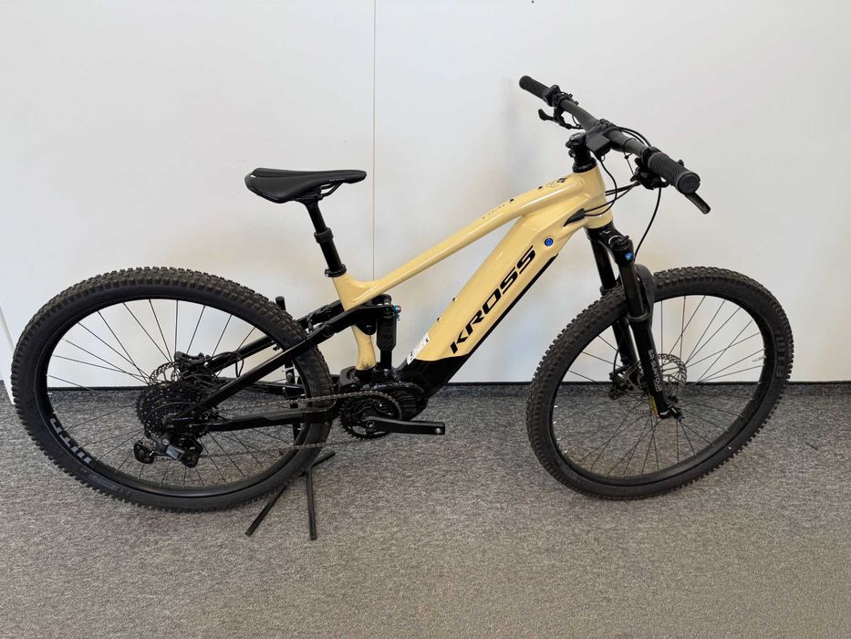 Rower elektryczny KROSS GRIST BOOST 1.0 730 OUTLET