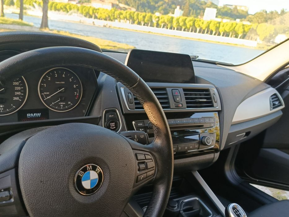 BMW 116i ano 2016