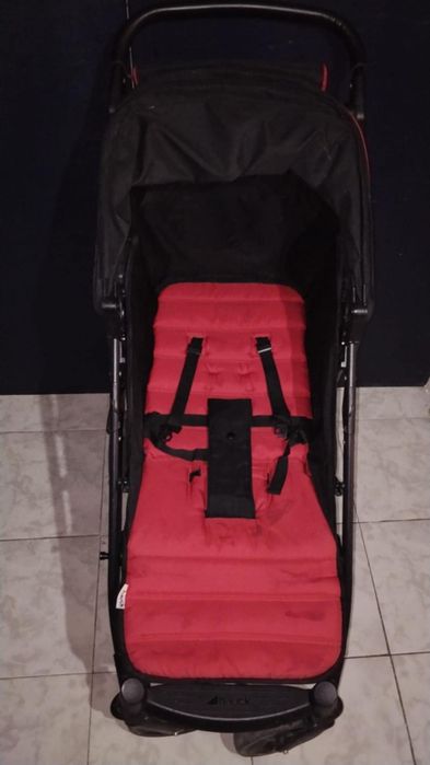 Carrinho de passeio460850676042967041