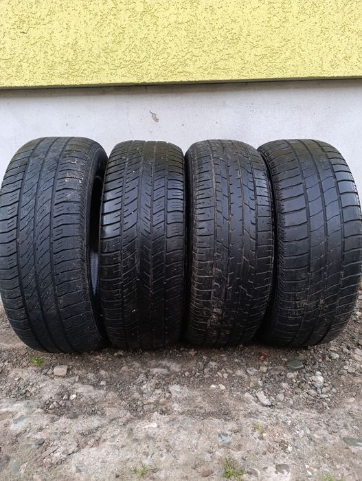 Продам шини в хорошому стані.