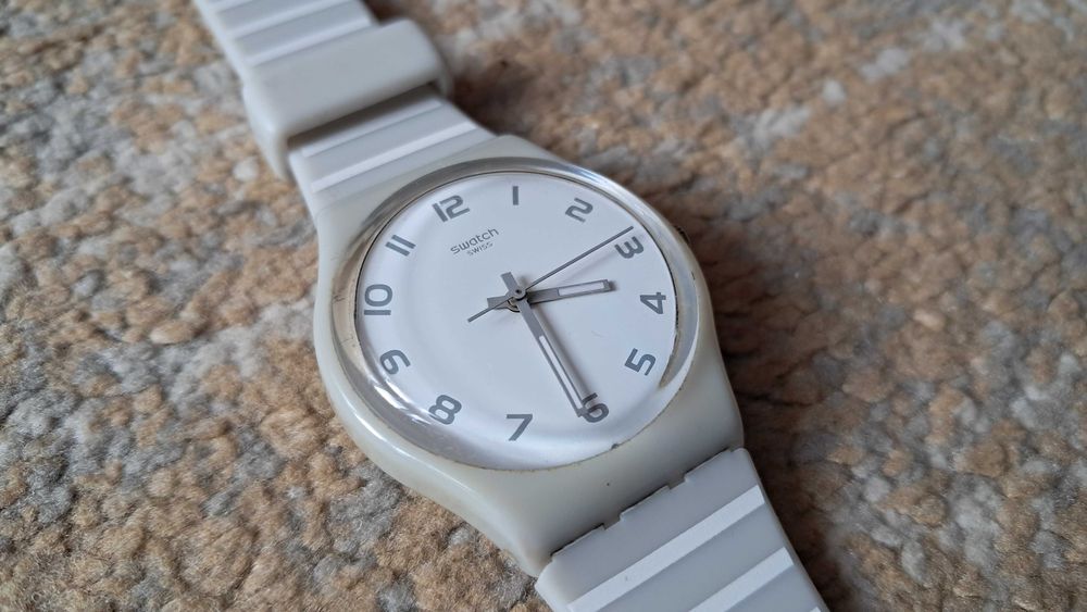 Zegarek szwajcarski Swatch LV48